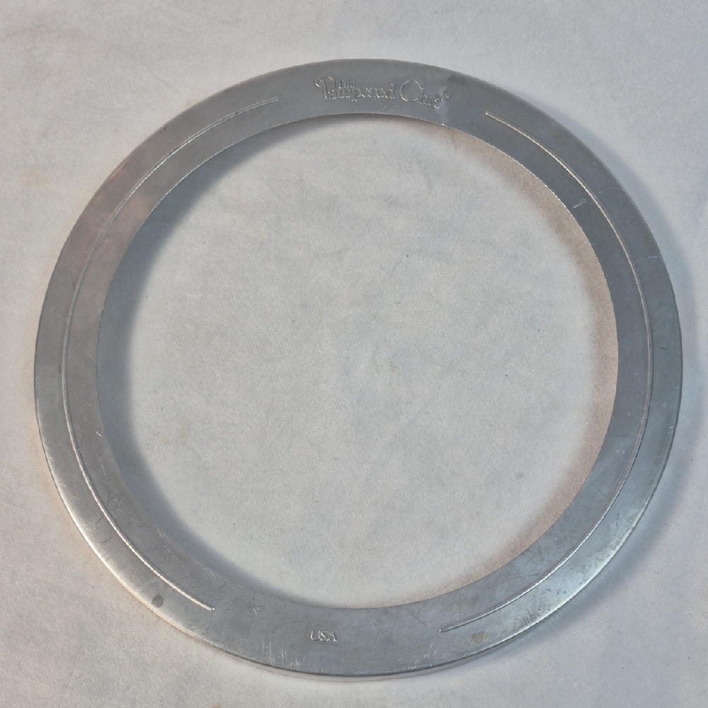 Pampered Chef Pie Crust Shield - Used